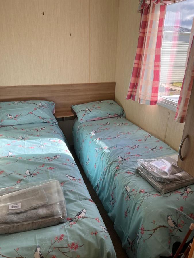 Hotel Evans Whitehouse Caravan Towyn Abergele Exterior foto