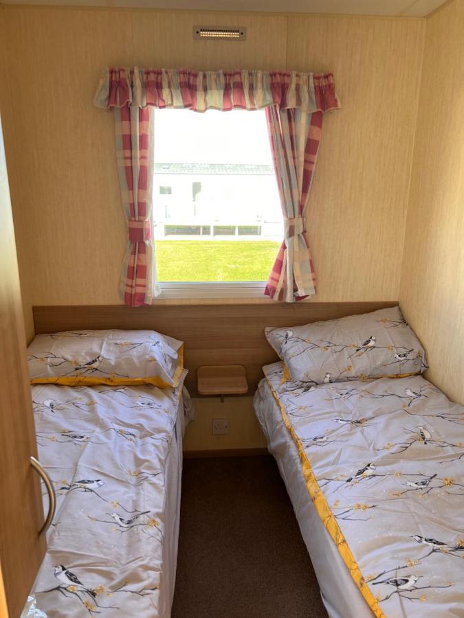 Hotel Evans Whitehouse Caravan Towyn Abergele Exterior foto